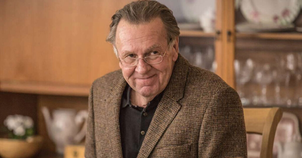 Tom Wilkinson Early Life and Career Beginnings